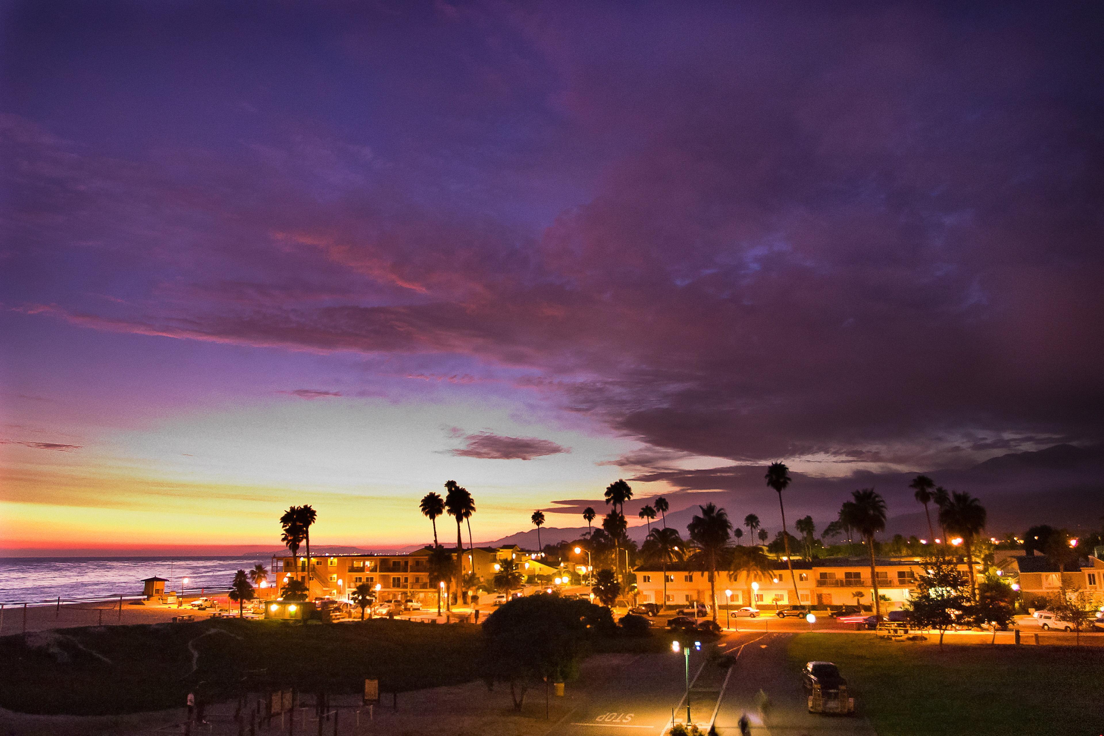 Holiday Inn Express & Suites Carpinteria By Ihg Экстерьер фото